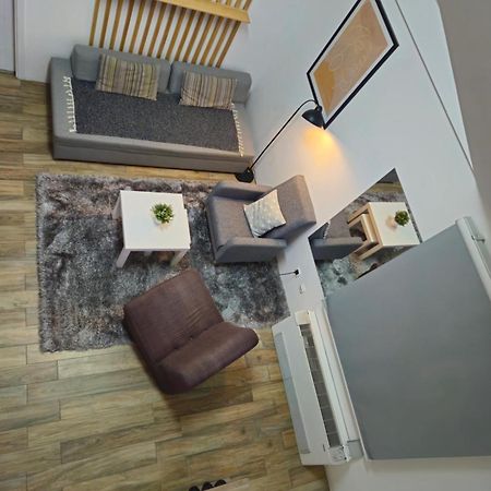 Centar Novi Sad-Apartman No 3 ภายนอก รูปภาพ