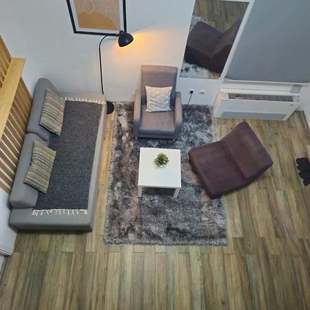 Centar Novi Sad-Apartman No 3 ภายนอก รูปภาพ